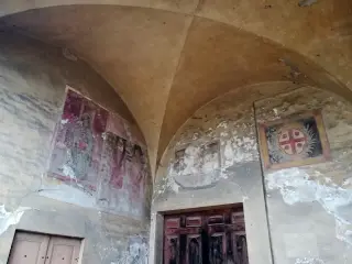 Affreschi - Chiesa di San Pietro a Crescentino