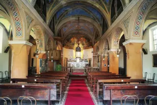 Interno - Chiesa di San Martino a CaltignagaFrazione Morghengo