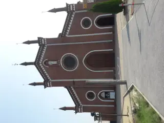 Facciata - Chiesa di San Pietro a Castagnole Piemonte