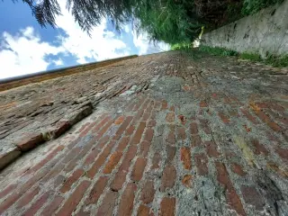 Fianco sinistro - Pieve di San Giovanni di Mediliano a Lu