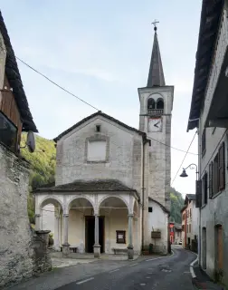 Facciata - Parrocchiale di San Giacomo a Alto Sermenza