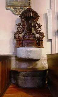 Acquasantiera - Parrocchiale di San Pantaleone a Valpelline