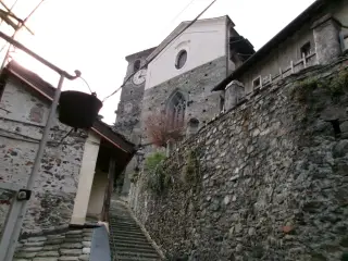 Finestra gotica - Prevostura di San Gilles o Sant'Egidio a Verrès