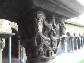 Capitello - Chiostro di Sant'Orso a Aosta
