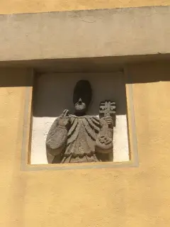 Bassorilievo di San Pietro del XIII secolo - Chiesa di San Pietro in Vincoli a Donnas