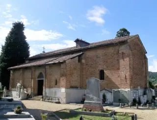 Fianco - Chiesa di San Sebastiano a Pecetto Torinese