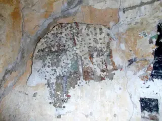 Abside, fondo, lato nord - Cappella di Santa Maria Dei Genitrix a Villafranca PiemonteFrazione San Luca