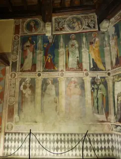Affreschi con santi e apostoli - Cappella del Castello a Fénis