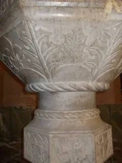 Battistero Zabreri catino - Parrocchiale di Maria Vergine Assunta a Caraglio