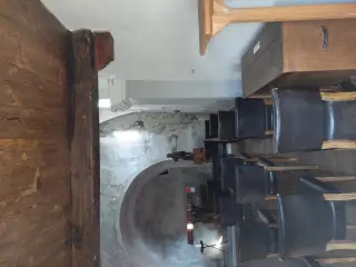 Interno dalla finestrella votiva - Cappella dei Santi Sebastiano e Rocco a Pont-Saint-Martin