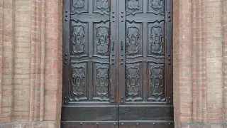 Portale - Parrocchiale di Santa Sabina a Pomaro Monferrato