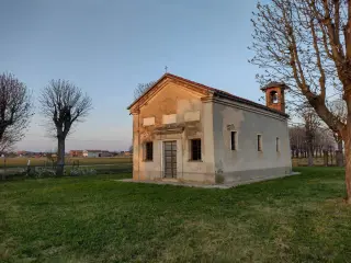 Facciata - Cappella di Sant'Albano a Riva Presso Chieri