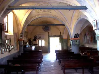 Navata sud controfacciata - Cappella di San Giuliano a SaviglianoFrazione San Giuliano