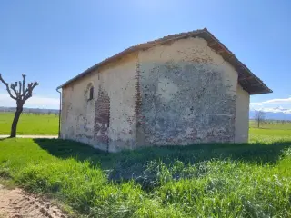 Retro e fianco - Cappella di San Rocco a Trinità