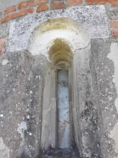 Monofora - Chiesa di San Giorgio a AramengoFrazione Masio