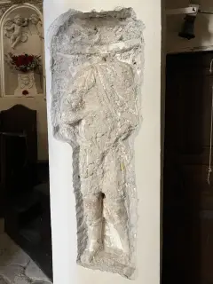 Scultura all'interno - Pieve dell' Assunta a Vesime