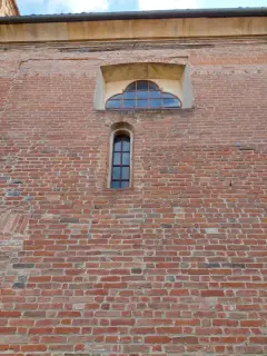 Monofora - Chiesa del Carmine a Incisa ScapaccinoFrazione Villa