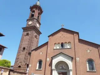 Facciata - Parrocchiale di San Pietro a Villanova d'Asti