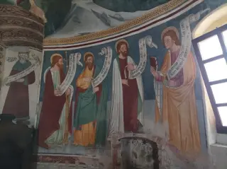 Affreschi absidali - Pieve di San Pietro a Volpedo