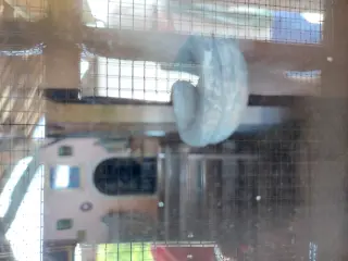 Interno da una finestrella - Cappella di Santa Brigida a Piasco