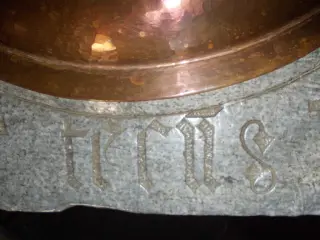 Fonte battesimale parte superiore - Parrocchiale di Sant'Andrea a Brossasco