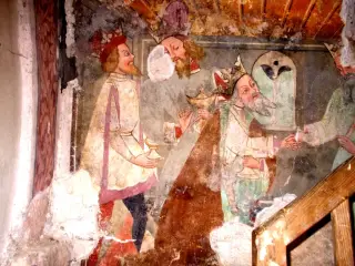 Affreschi cella alla  base del campanile, particolare - Parrocchiale di Sant'Andrea a Brossasco