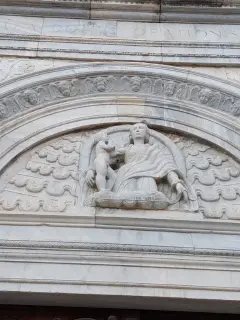 Portale dettaglio - Collegiata dell' Assunta a Revello