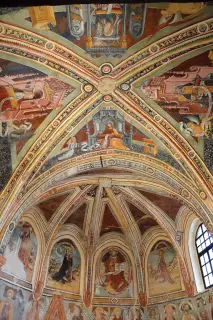 Affreschi presbiterio - Cappella Cimiteriale di San Giovanni Battista a Volvera