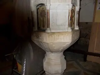 Fonte battesimale: M CCCC - Parrocchiale di San Siro a Virle Piemonte