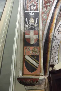 Stemmi - Parrocchiale della Natività di Maria Vergine a Roletto