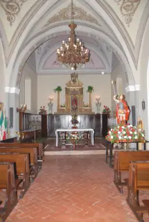 Interno - Chiesa di San Vittore a Asigliano Vercellese