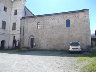 Esterno lato Nord-Est - Chiesa di Santa Caterina a Chiomonte