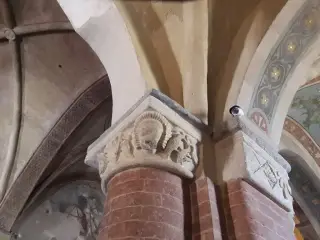 Capitello - Chiesa della Madonna di Viatosto o Maria Ausiliatrice a AstiFrazione Viatosto