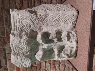 Capitello - Chiesa-cripta di Sant'Anastasio a Asti