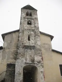 Campanile lato frontale - Parrocchiale o Pieve della Purificazione di Maria Vergine a Lugnacco