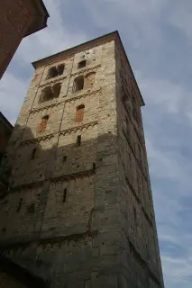 Campanile - Abbazia dell' Assunta o di Fruttuaria a San Benigno Canavese