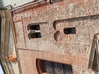 Campanile-Dettaglio - Chiesa di Sant'Ulderico a Ivrea
