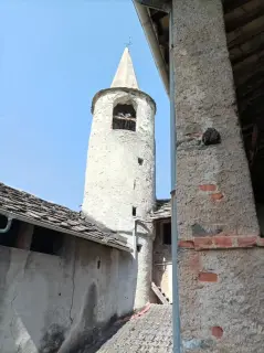 Campanile cilindrico - Pieve di Santa Maria in Doblazio a Pont Canavese