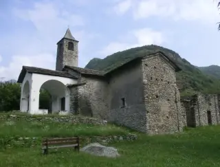 Vista - Pieve o Chiesa di Santa Croce a Sparone