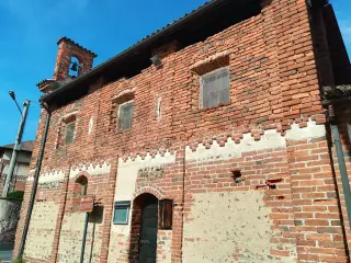 Fianco Destro - Oratorio di Sant'Antonio Abate al Torrione a Sandigliano