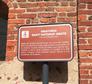 Cartello illustrativo - Oratorio di Sant'Antonio Abate al Torrione a Sandigliano