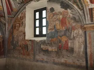 Affreschi interni - Parrocchiale di San Pietro e Paolo a CossatoFrazione Castellengo