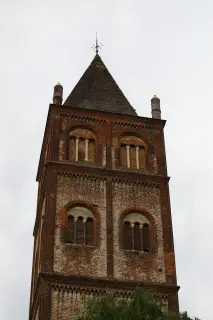 Campanile posteriore - Basilica di Sant'Andrea a Vercelli