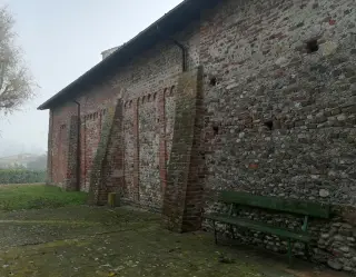 Fianco - Pieve di San Pietro a Casalvolone