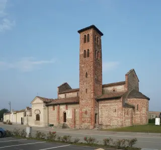Vista - Pieve di San Pietro a Casalvolone