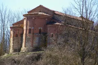 Absidi - Chiesa Cimiteriale di San Giorgio a MontafiaFrazione Bagnasco