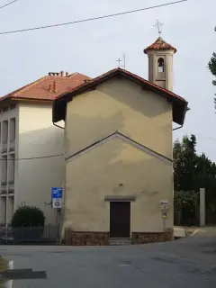 Facciata - Oratorio o Chiesa dei Santi Sebastiano e Fabiano a LessonaFrazione Castello