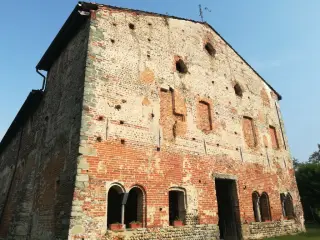Facciata - Chiesa di S. Pietro e Paolo/S. Tommaso/S.pietro alla Garella a Castelletto CervoFrazione Bozzo