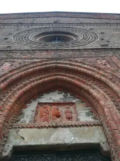 Lunetta del Portale - Parrocchiale di San Pietro a Gattinara