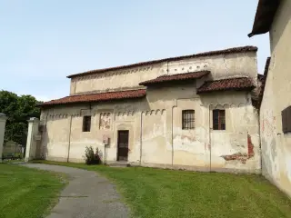 Fianco - Chiesa di San Pietro a Casalino
